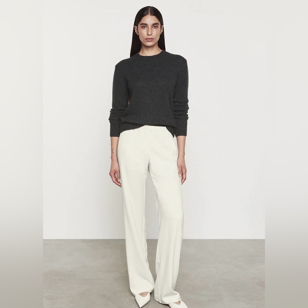ENZA COSTA Ponte Knit Flare dress pants Womens Off White size 25 (28x32)